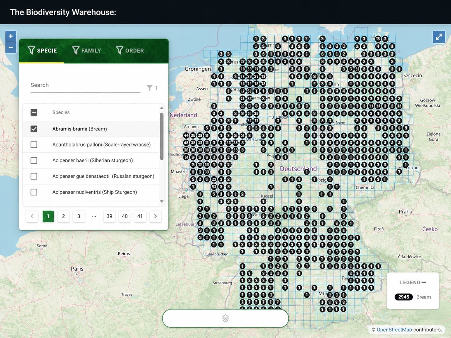 Biodiversity Warehouse: clustered species records over a UTM grid of Germany, with an active species filter and a live legend